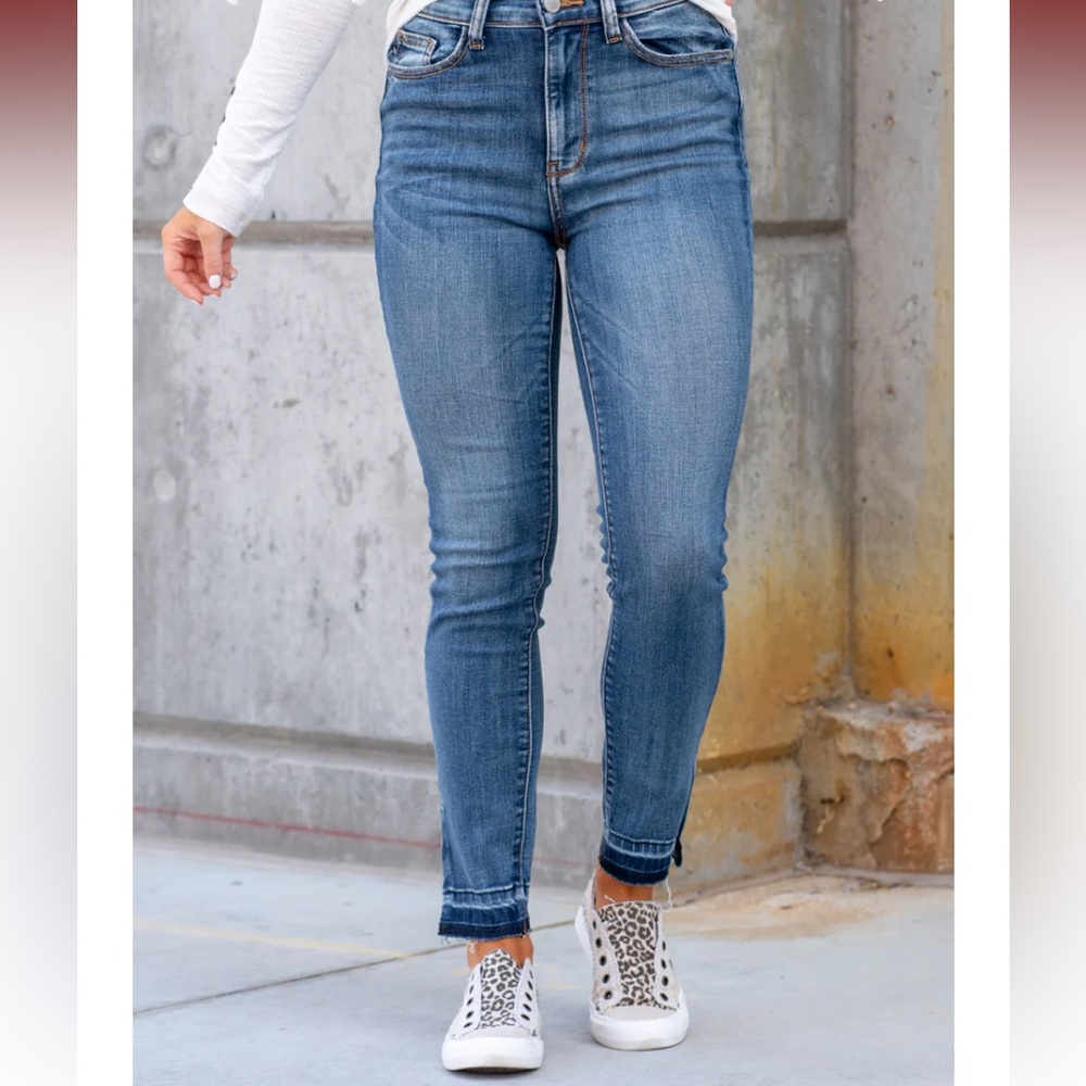 Judy Blue Sharon High Rise Released Hem Skinny New W Tags Size 11/30